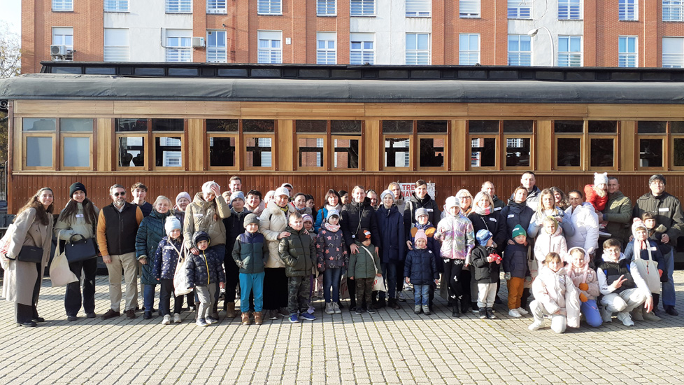 Un solidario ‘Tren de la Esperanza’ inaugura la campaña del Tren de la Navidad Un solidario ‘Tren de la Esperanza’ inaugura la campaña del Tren de la Navidad
